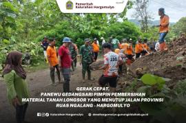 SEMPAT DITUTUP AKIBAT TANAH LONGSOR, JALAN PROVINSI RUAS NGALANG - HARGOMULYO SUDAH BISA DILEWATI